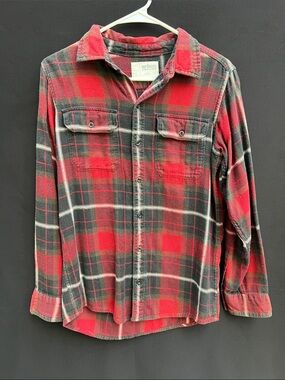 Red Plaid Button-Up Flannel Shirt
